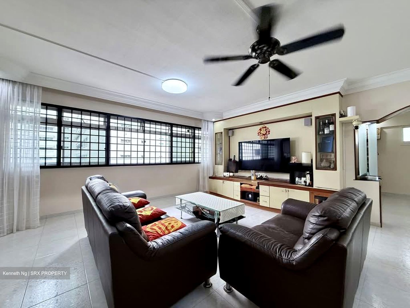 Blk 827 Jurong West Street 81 (Jurong West), HDB Executive #590935531